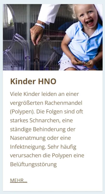 Kinder-HNO treatment card: a laughing child in the examination chair